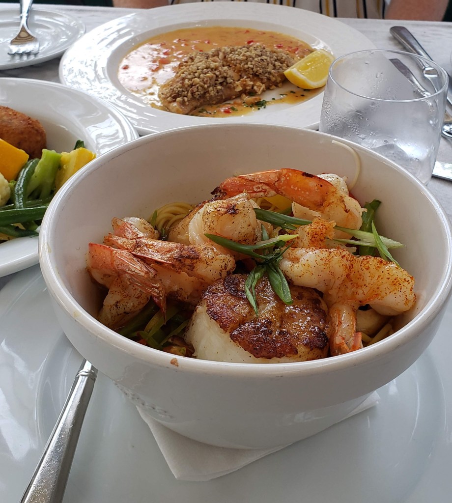 shrimp-scallops-mad-hatters-hamilton-bermuda